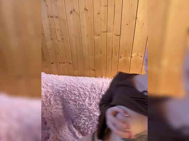 Sweetie_Kitty webcam