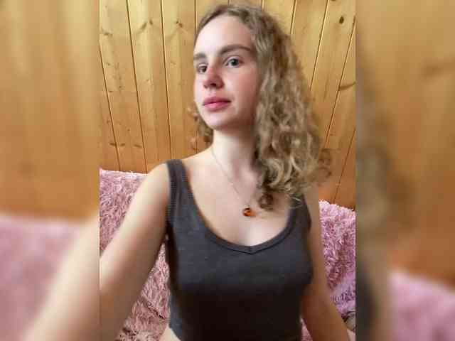 Sweetie_Kitty webcam