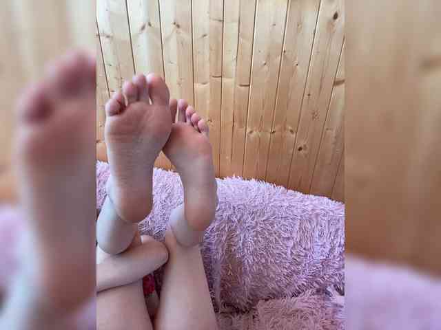 Sweetie_Kitty webcam