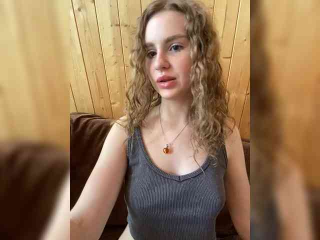 Sweetie_Kitty webcam