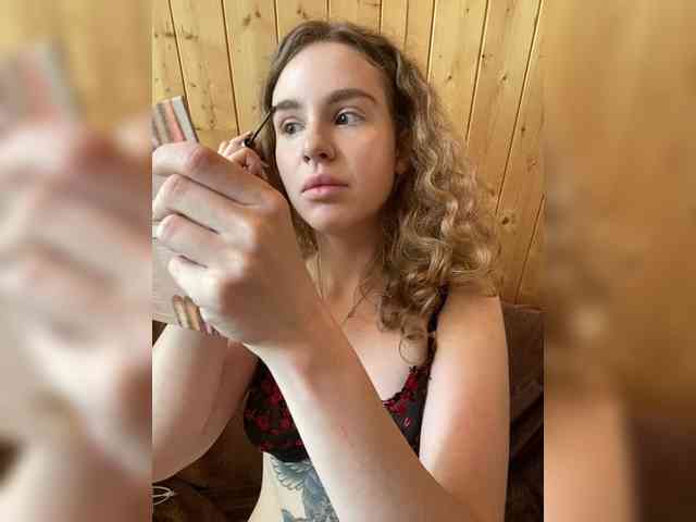 Sweetie_Kitty webcam