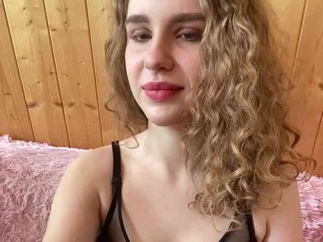 Sweetie_Kitty webcam