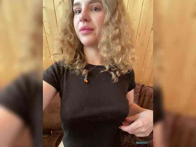 Sweetie_Kitty webcam