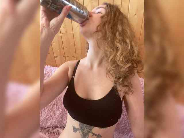 Sweetie_Kitty webcam