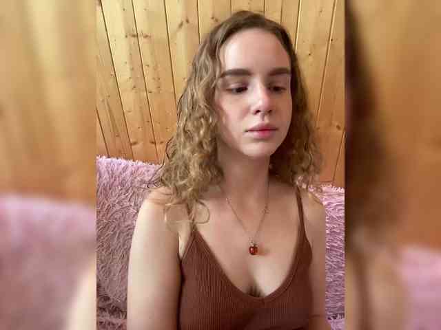 Sweetie_Kitty webcam