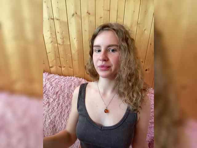 Sweetie_Kitty webcam