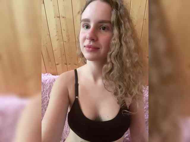 Sweetie_Kitty webcam