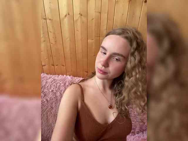 Sweetie_Kitty webcam