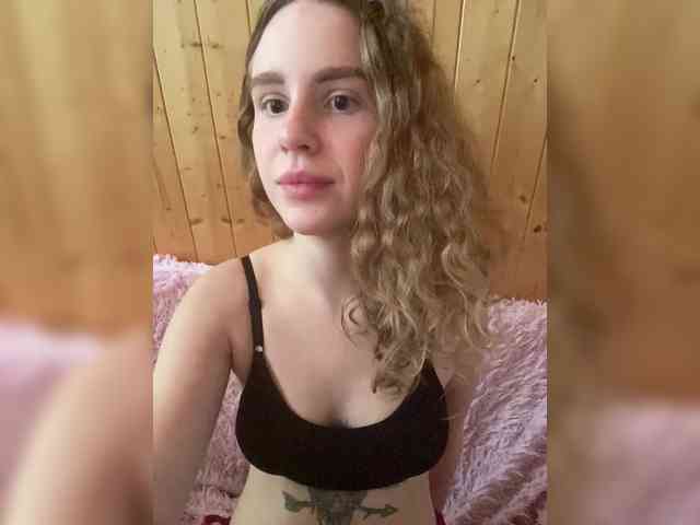 Sweetie_Kitty webcam