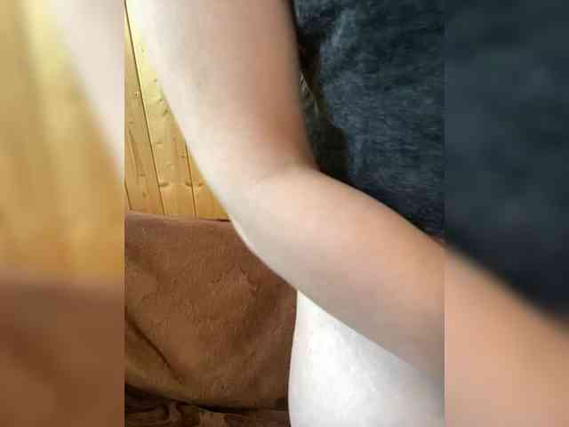 Sweetie_Kitty webcam