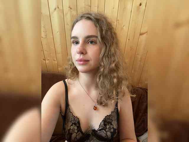 Sweetie_Kitty webcam