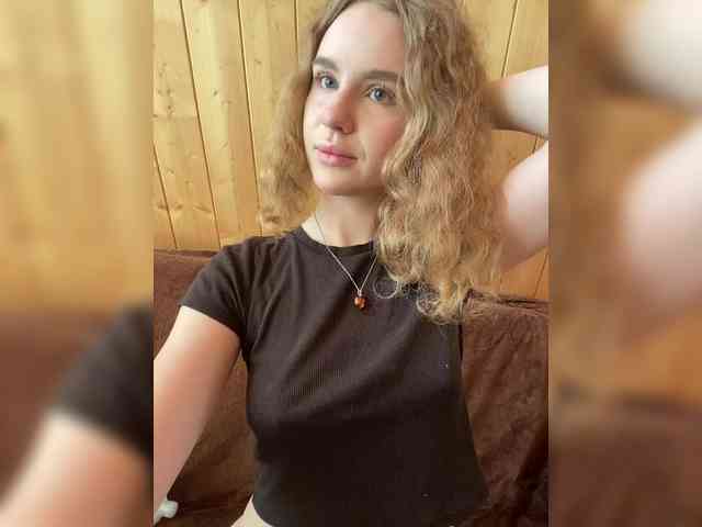 Sweetie_Kitty webcam