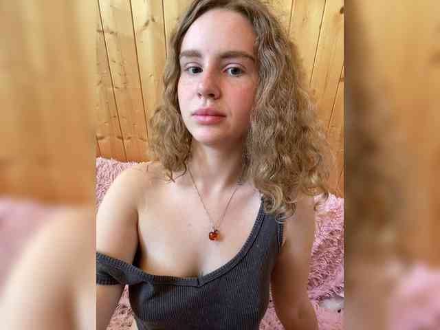 Sweetie_Kitty webcam