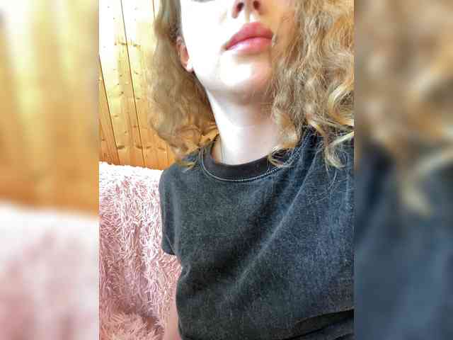 Sweetie_Kitty webcam