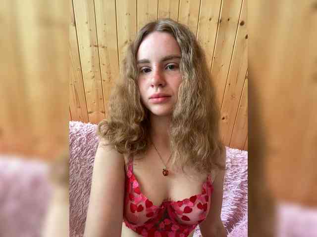 Sweetie_Kitty webcam