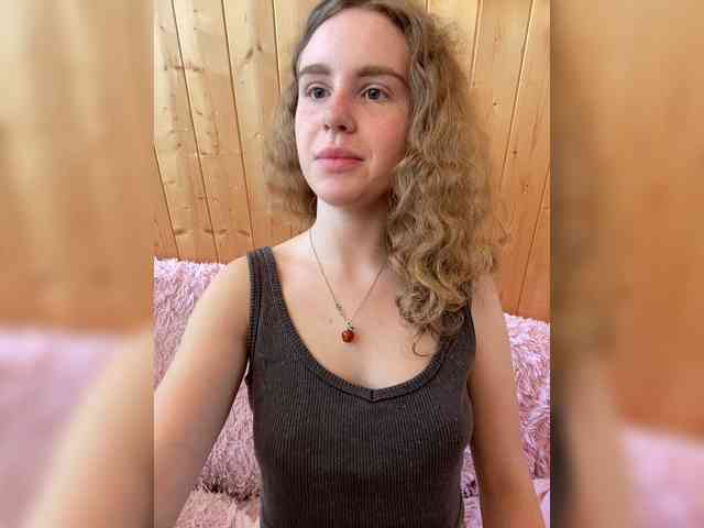 Sweetie_Kitty webcam