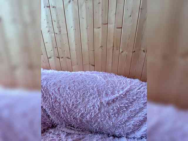 Sweetie_Kitty webcam
