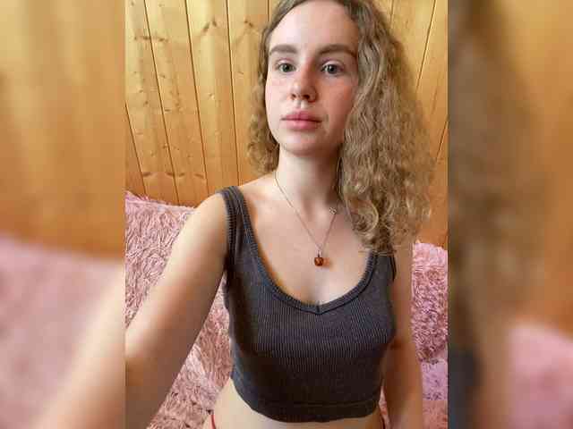 Sweetie_Kitty webcam