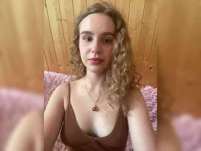 Sweetie_Kitty webcam