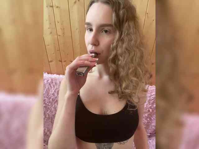 Sweetie_Kitty webcam