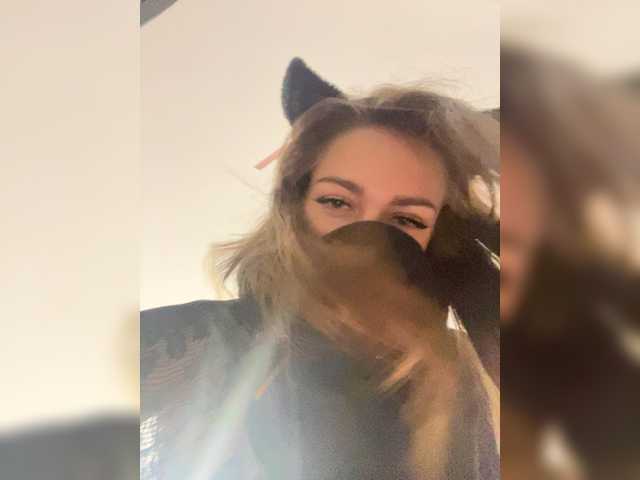 Koshe4ka699 live cam on BongaCams
