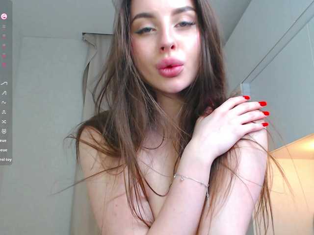 MissN0ir live cam on BongaCams