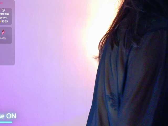 Sarasavaagee live cam on BongaCams