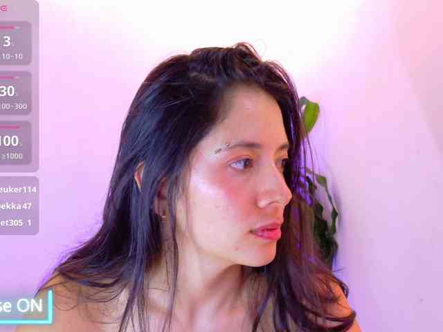Sarasavaagee Live Webcam on BongaCams