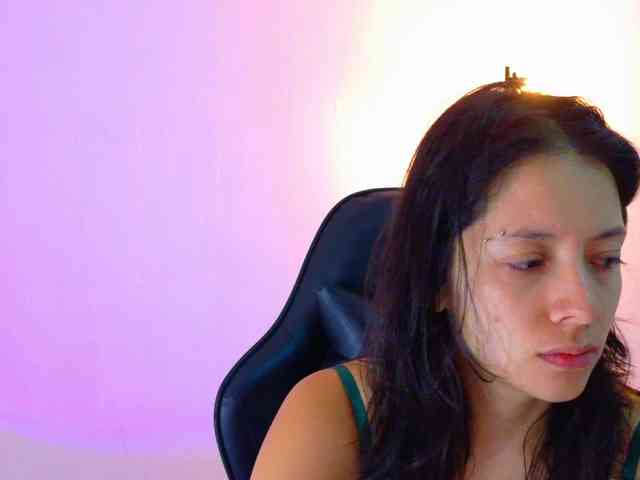 Modelo: Sarasavaagee