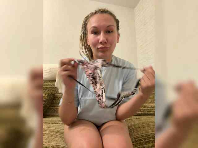 klava11 Live Webcam on BongaCams