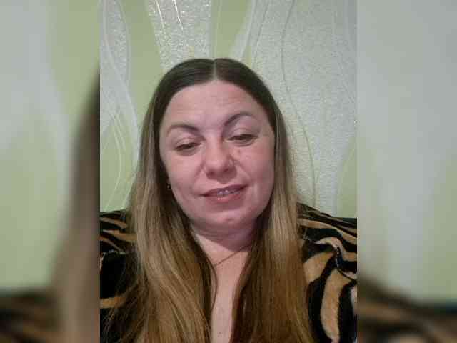 Mishellca webcam