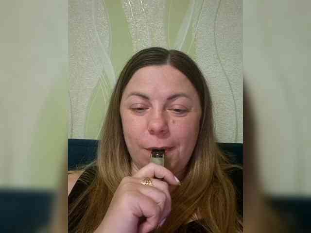 Mishellca webcam