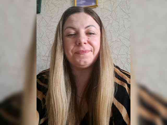 Mishellca webcam