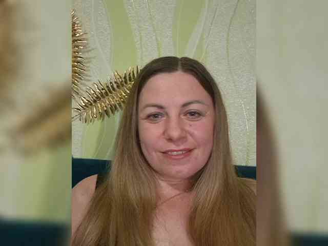 Mishellca webcam