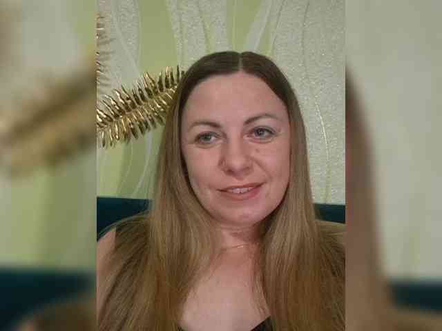 Mishellca webcam
