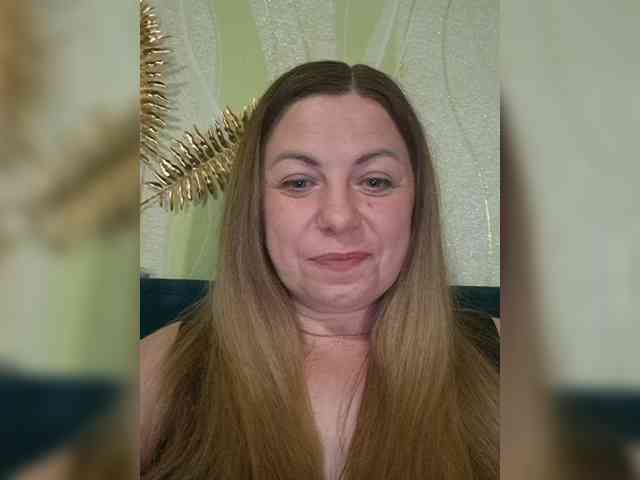 Mishellca webcam