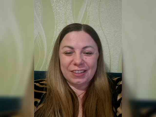 Mishellca webcam