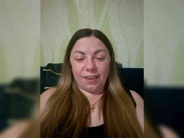 Mishellca webcam