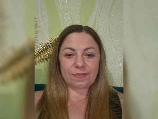 Mishellca webcam