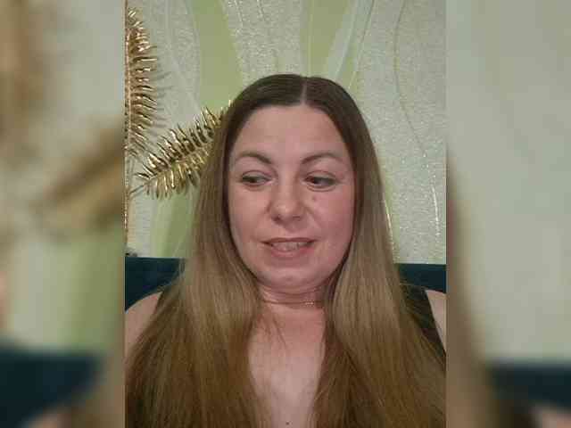 Mishellca webcam