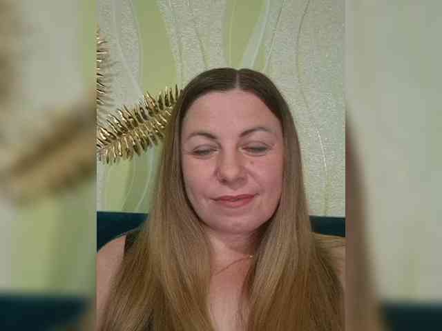 Mishellca webcam