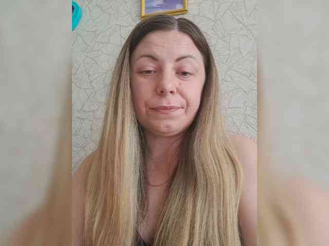 Mishellca webcam