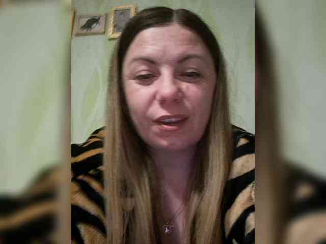 Mishellca webcam