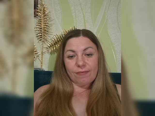 Mishellca webcam