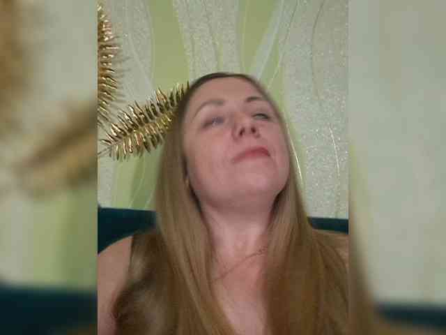 Mishellca webcam