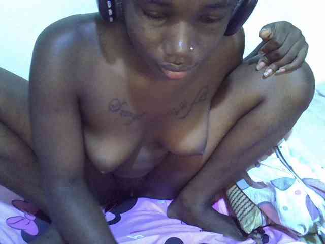 sexyshary webcam