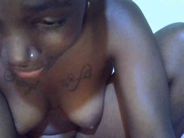sexyshary webcam