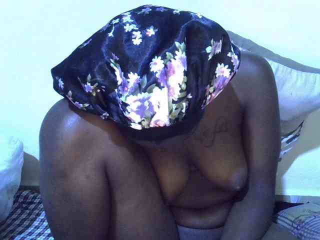 sexyshary webcam