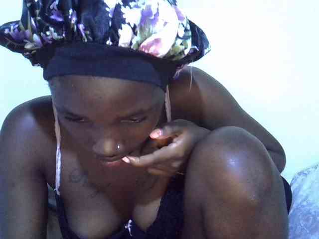 sexyshary webcam