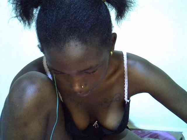 sexyshary webcam